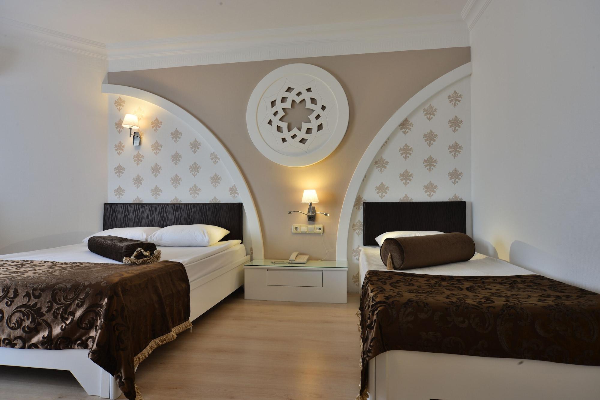 Side Royal Paradise Kumkoy Exterior photo