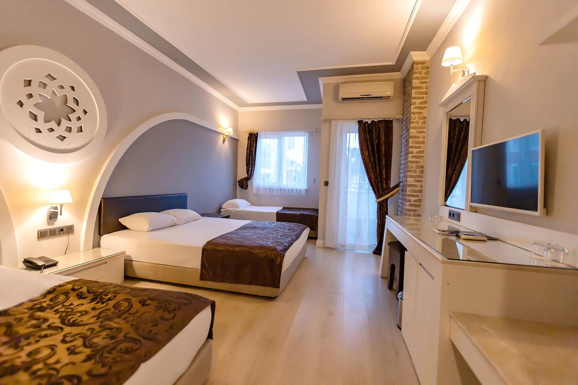 Side Royal Paradise Kumkoy Exterior photo