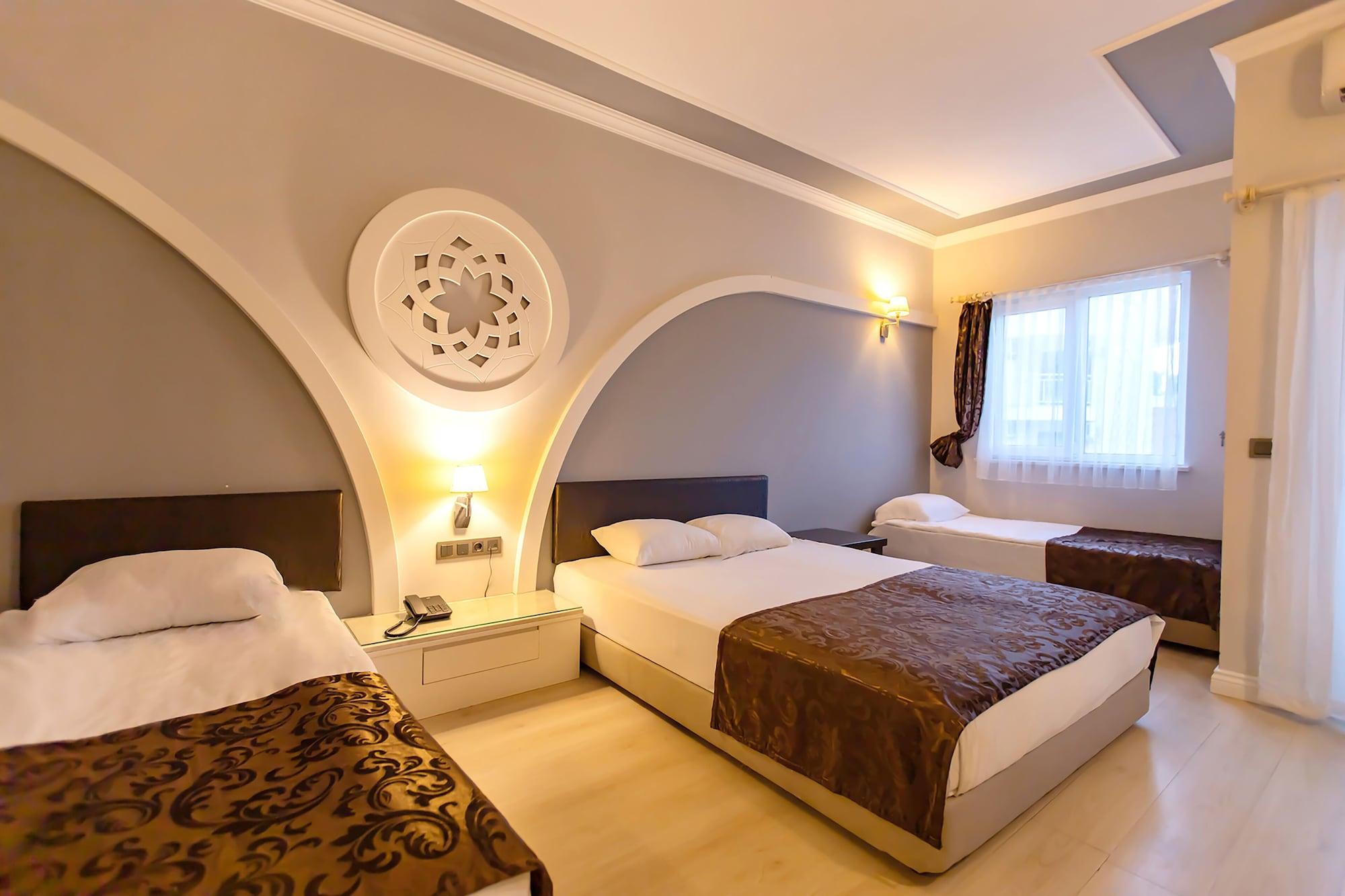 Side Royal Paradise Kumkoy Exterior photo